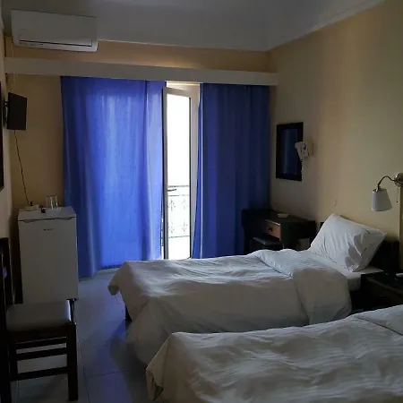 מלון Miramare 3*