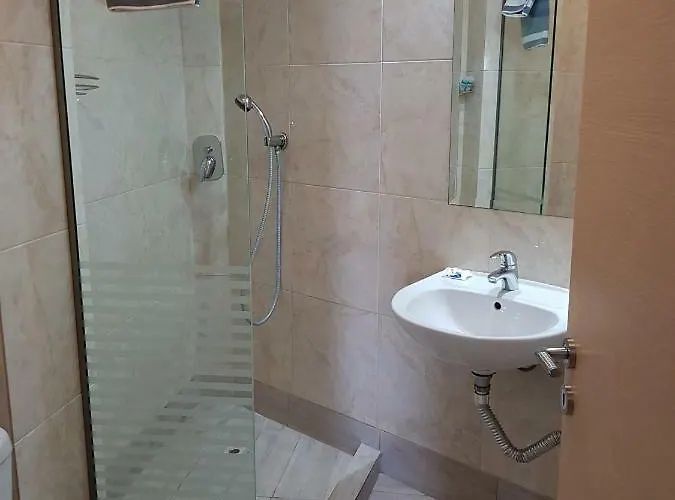 فندق Miramare 3*