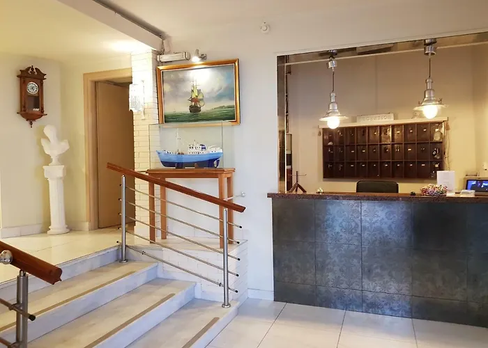 Miramare فندق 3*